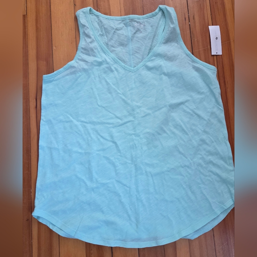 New York & Company Aqua Tank Top